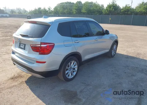 2017 BMW X3 xDrive28I z USA, uszkodzony, nr VIN 5UXWX9C35H0T18111